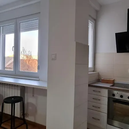 Grove II Apartment = Strict City Centre Novi Sad Exterior photo
