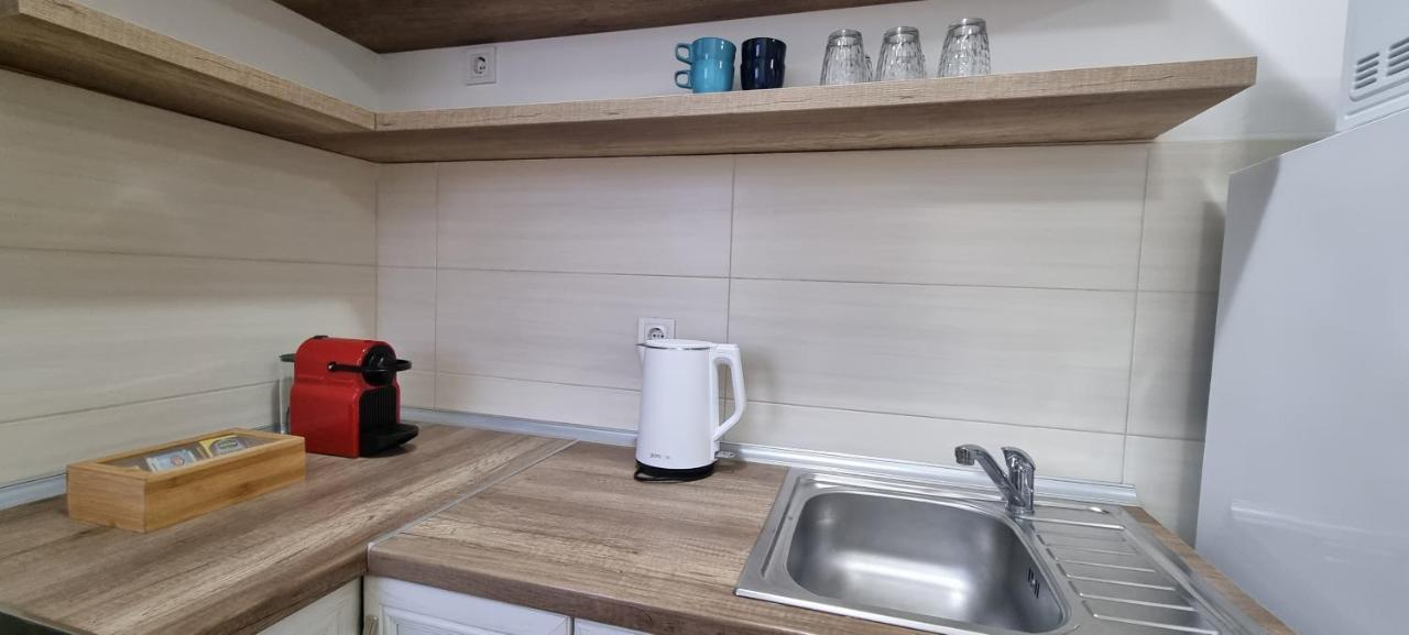 Grove Ii = Strict Centre Apartment Novi Sad